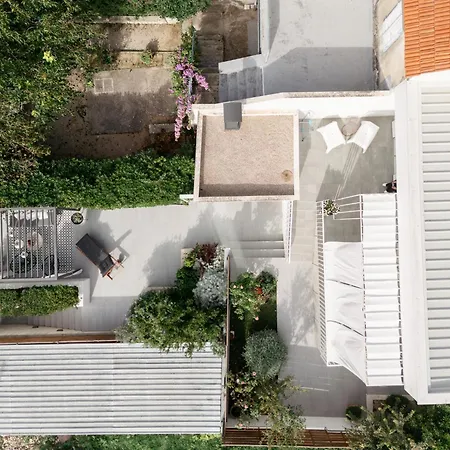 Mr Bellina Apartment