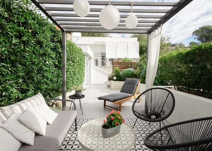 アパート Mr Bellina シベニク